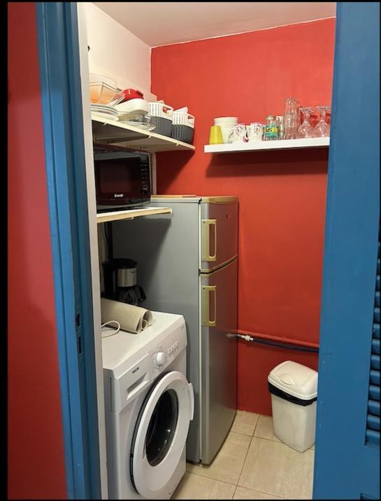 Studio Sainte Anne 2Mn A Pieds De La Plage ,Possibilite Location De Voiture Εξωτερικό φωτογραφία